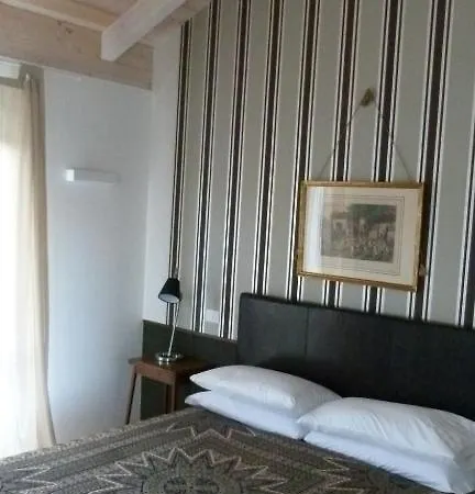 Taverna Centomani Potenza Room photo